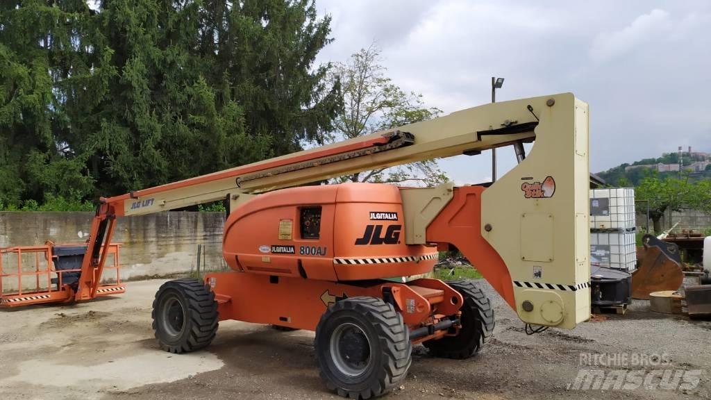JLG 800 AJ Kloubové plošiny