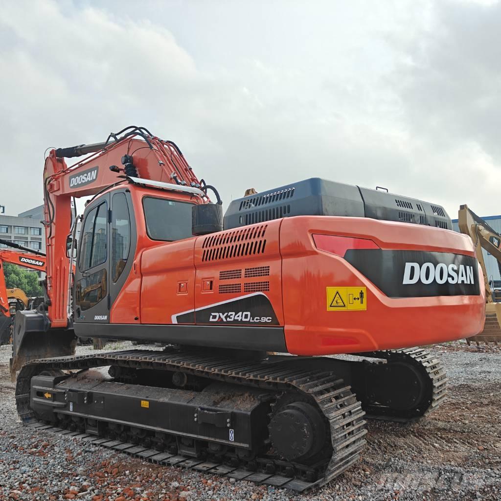 Doosan DX 340 LC-9C Pásová rýpadla