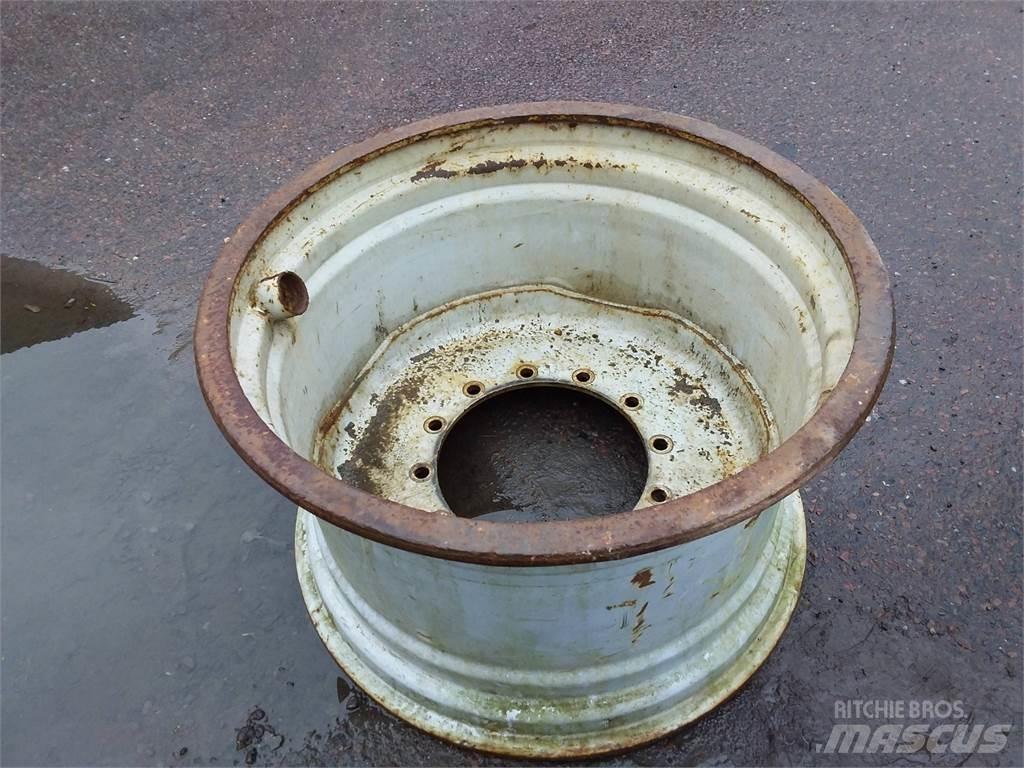 Valmet Okänd 20x34 Pneumatiky, kola a ráfky