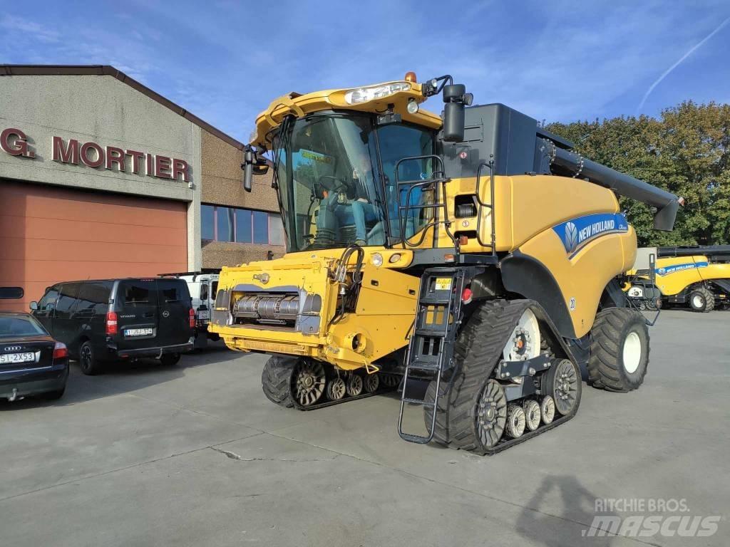New Holland CR 9090 Sklízecí mlátičky