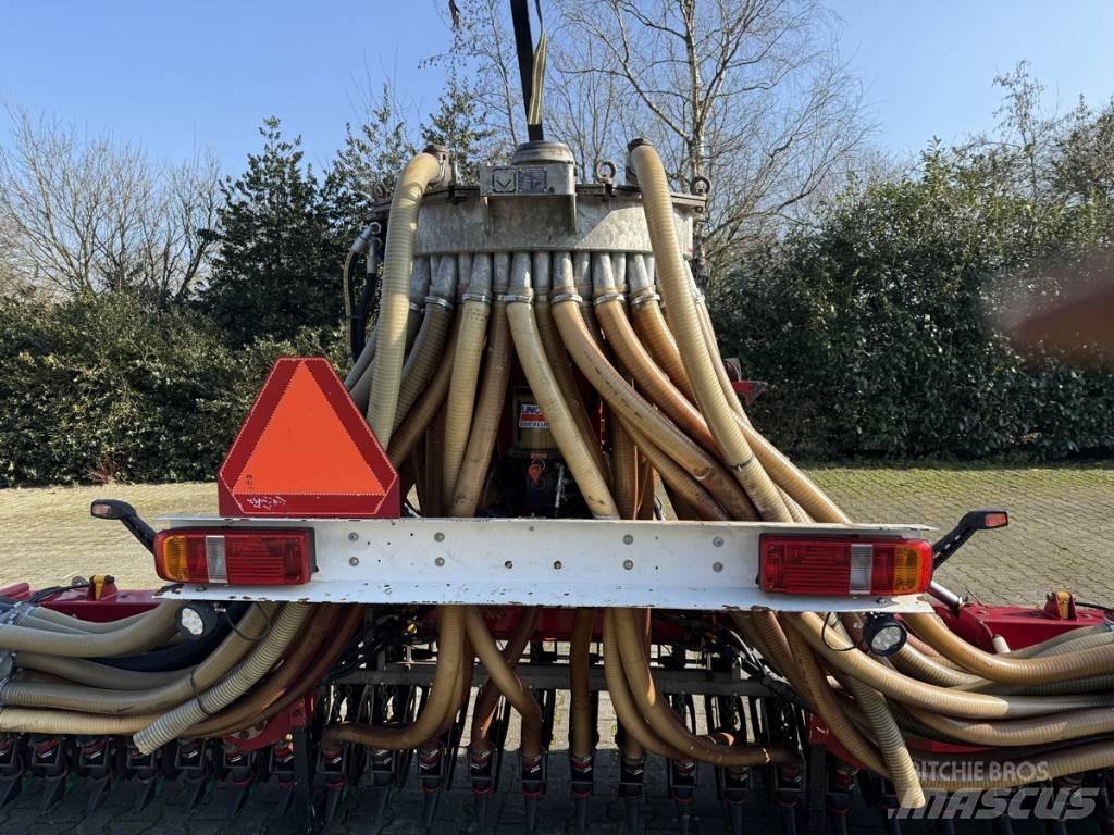 Vredo ZB3-8750 Rozmetadla chlévské mrvy