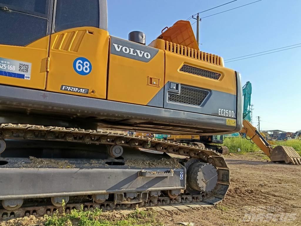 Volvo EC 250 Pásová rýpadla