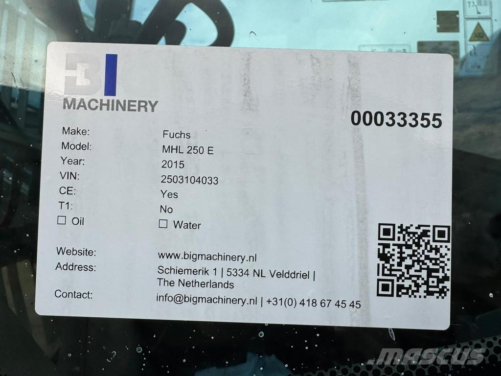 Fuchs MHL 250 Stroje pro manipulaci s odpadem