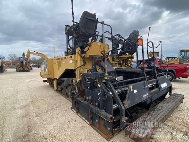 CAT AP1055E Finišery