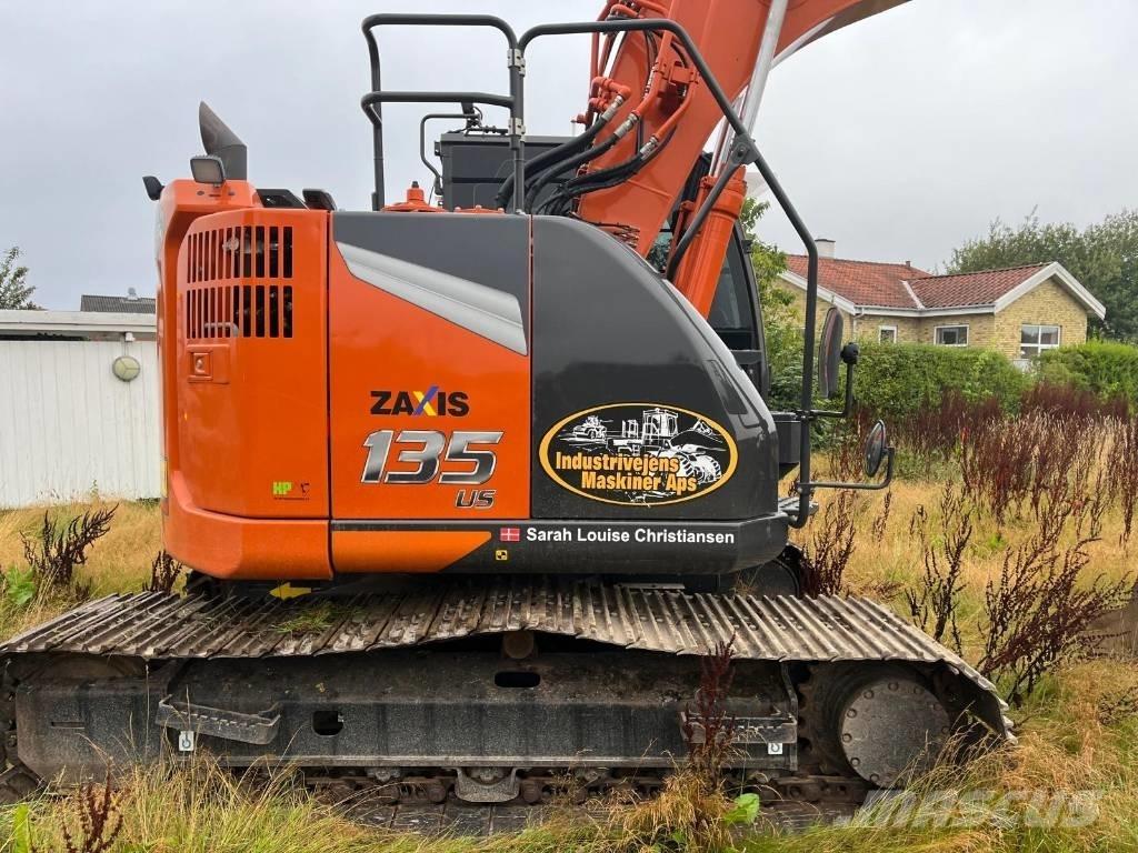 Hitachi ZX 135 US-7 Pásová rýpadla