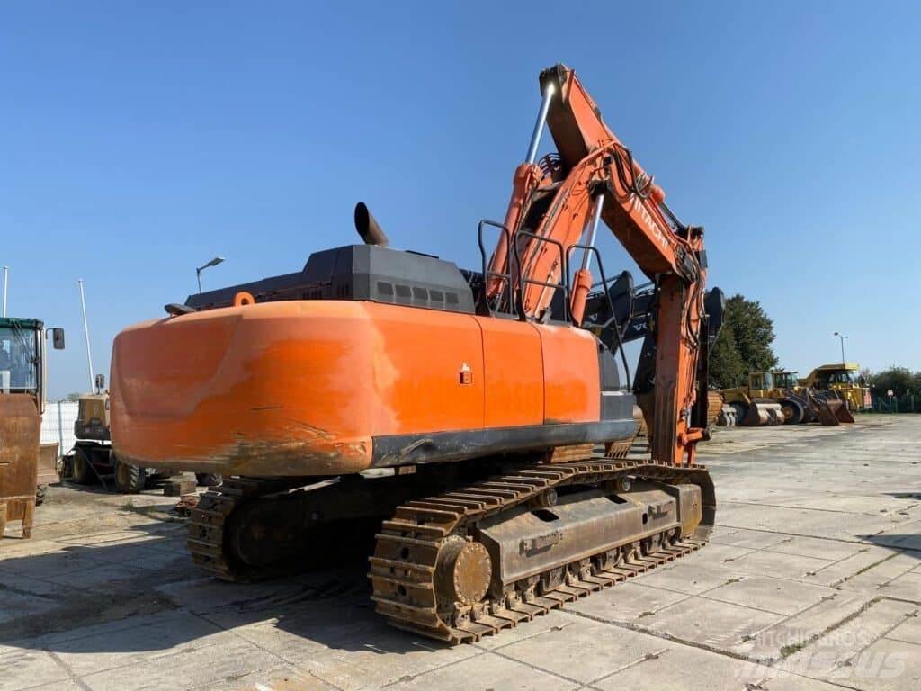 Hitachi ZX350LC-6 Pásová rýpadla