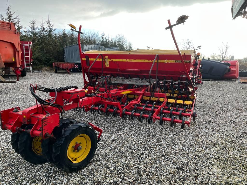 Väderstad Rapid400C Kombinované secí stroje