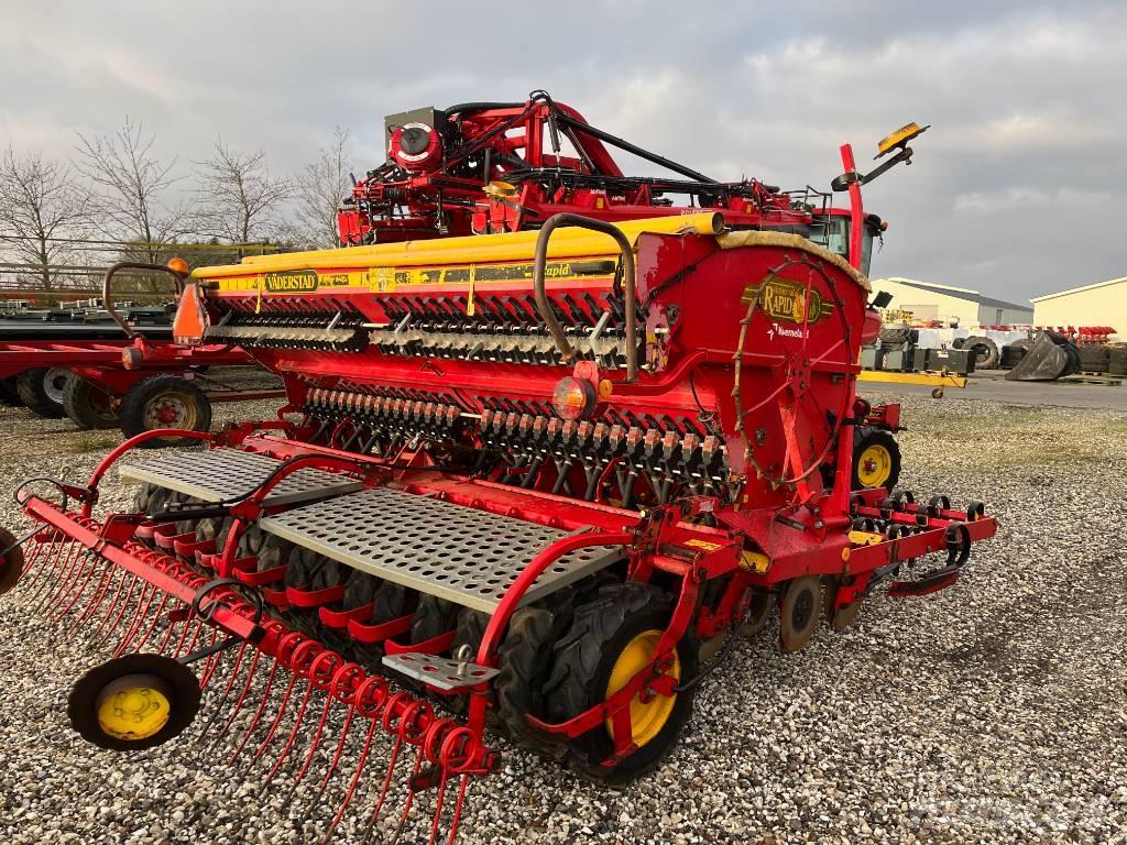 Väderstad Rapid400C Kombinované secí stroje