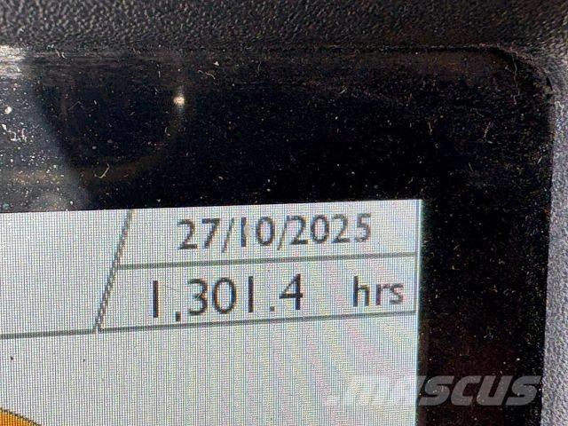 JCB 3 CX Rýpadlo-nakladače