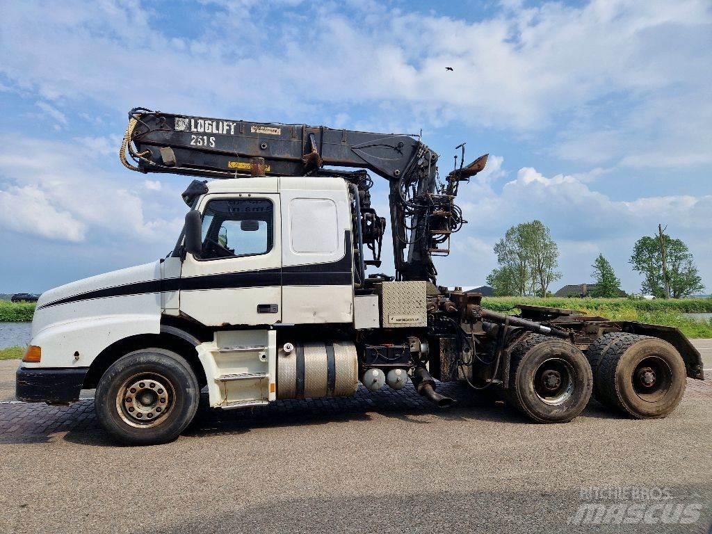 Volvo NH12.460 Tahače