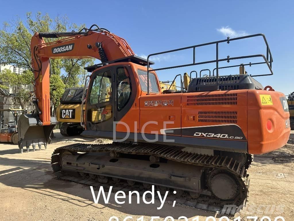 Doosan DX 340 Midi rýpadla 7t - 12t