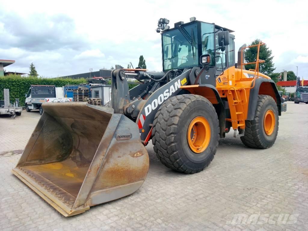 Doosan DL420 -5CVT Kolové nakladače