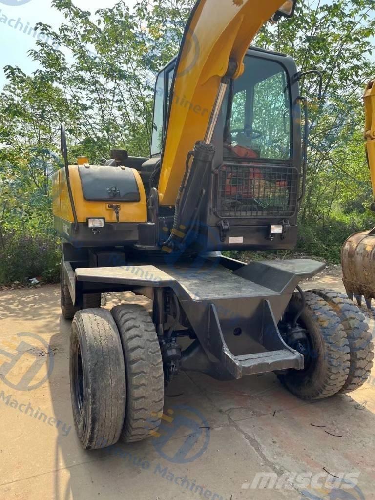 Xinyuan XYB75 Kolová rýpadla