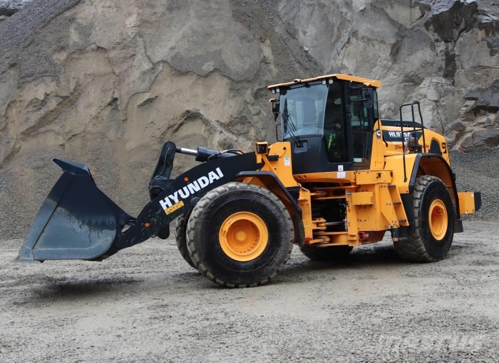Hyundai HL 975 ACVT Kolové nakladače