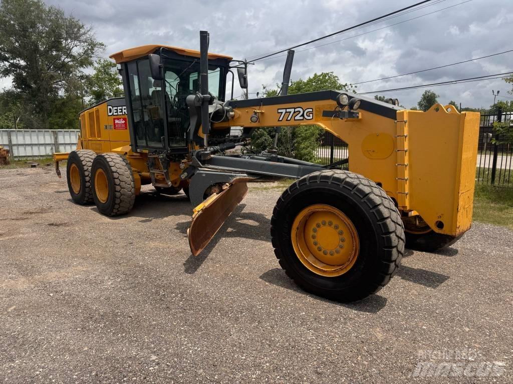DEERE 772G Grejdry