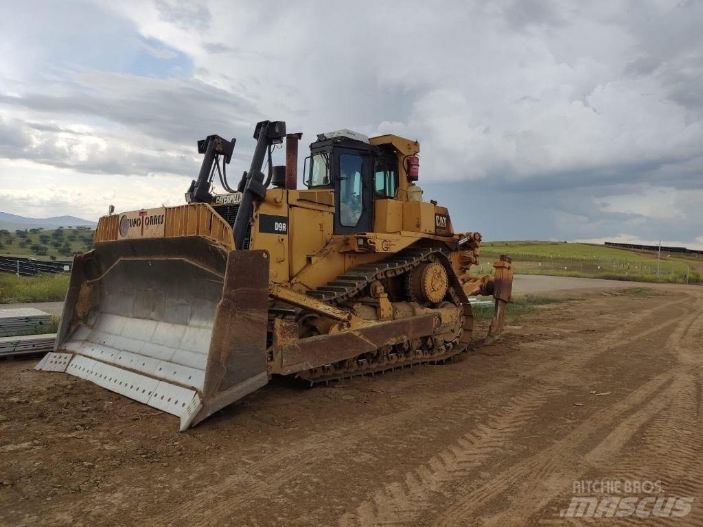 CAT D 9 R Pásové dozery