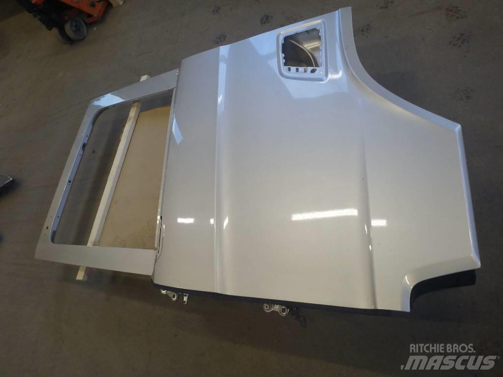  Dörr Scania R500 Kabiny a interiér