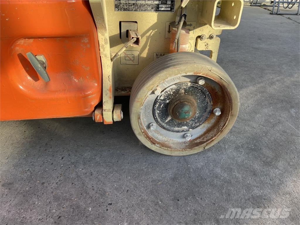 JLG 1930ES (4520) Nůžková zvedací plošina