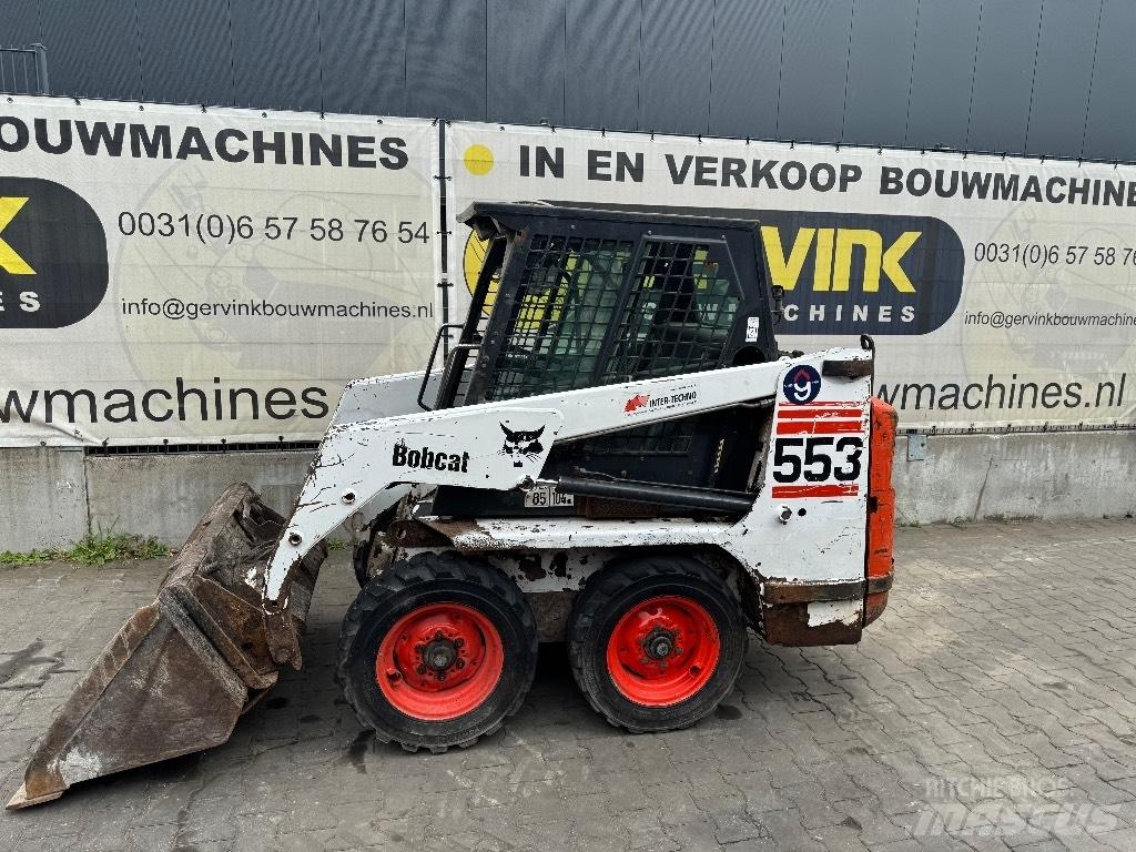 Bobcat 553 Smykem řízené nakladače