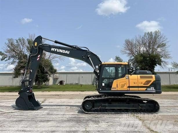 Hyundai HX 220 Pásová rýpadla