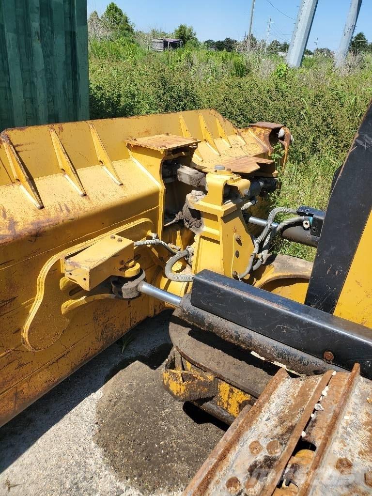 CAT D 6 K 2 LGP Pásové dozery