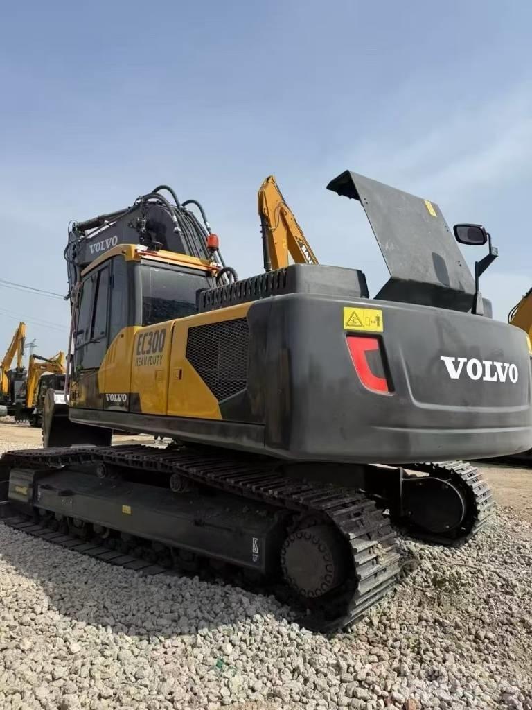 Volvo 300D Pásová rýpadla