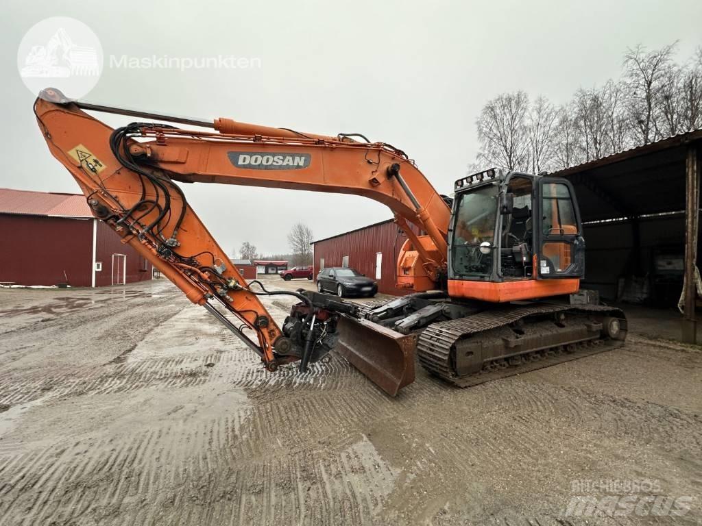 Doosan DX 235 LCR Pásová rýpadla