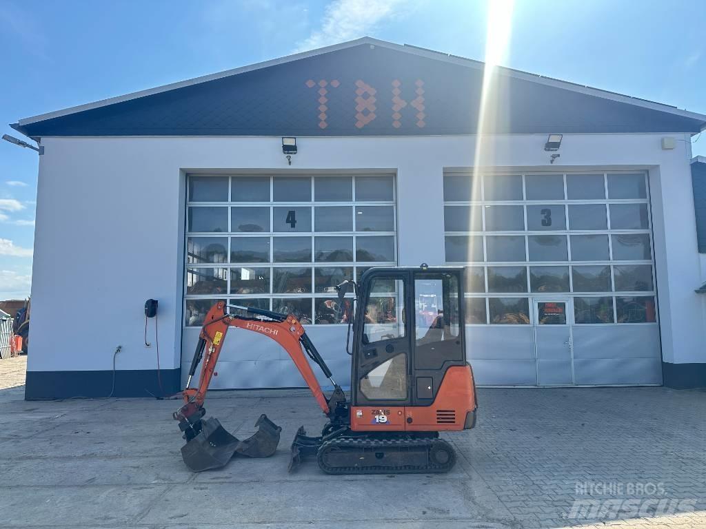 Hitachi ZX 19-6 Mini rýpadla < 7t