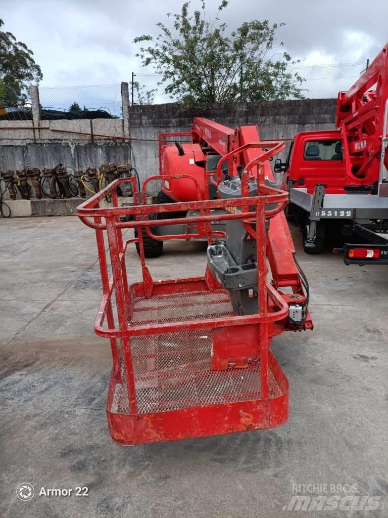 JLG 600 AJ Kloubové plošiny