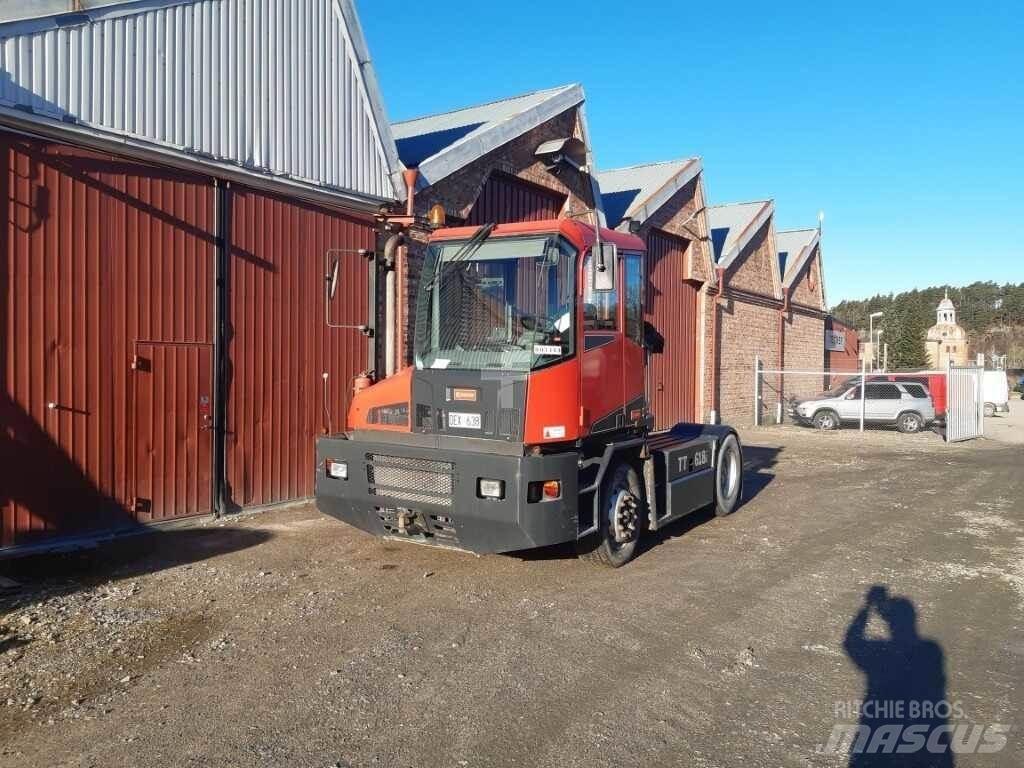 Kalmar TT618i Terminálový tahač