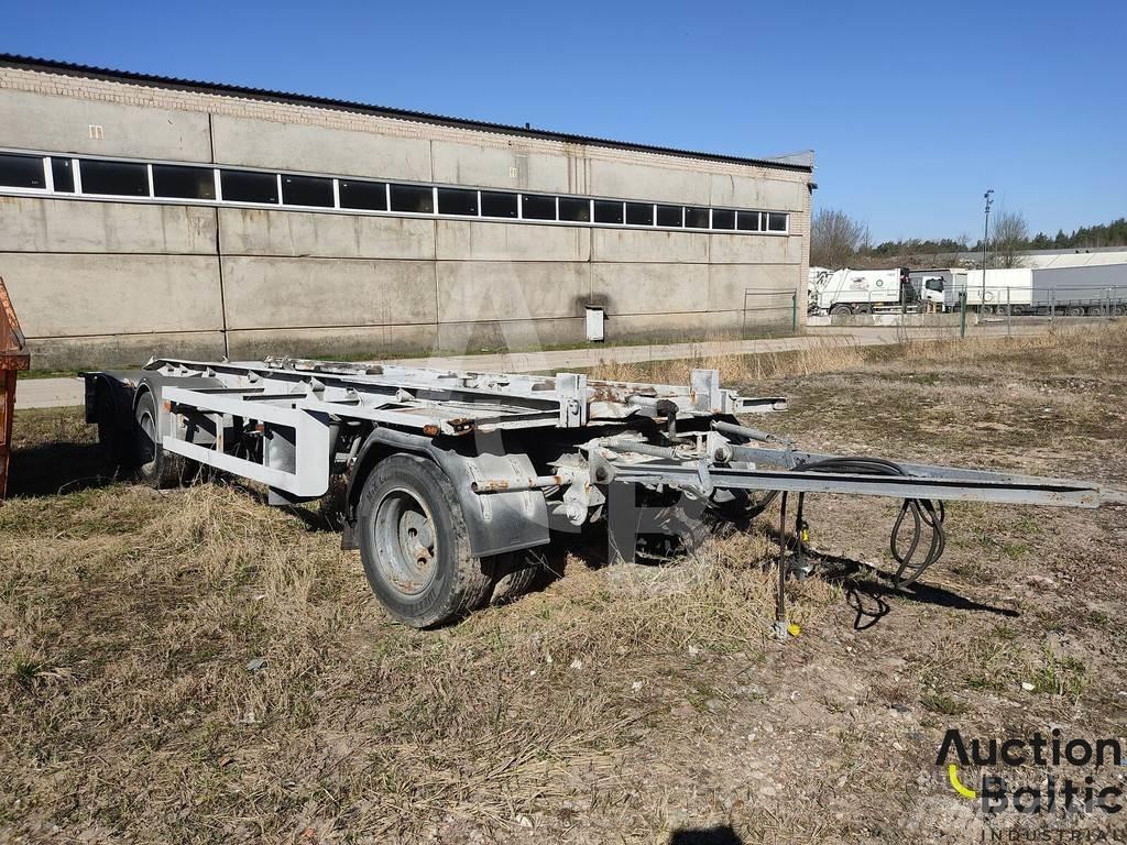 GS AC2800 Plachtové návěsy