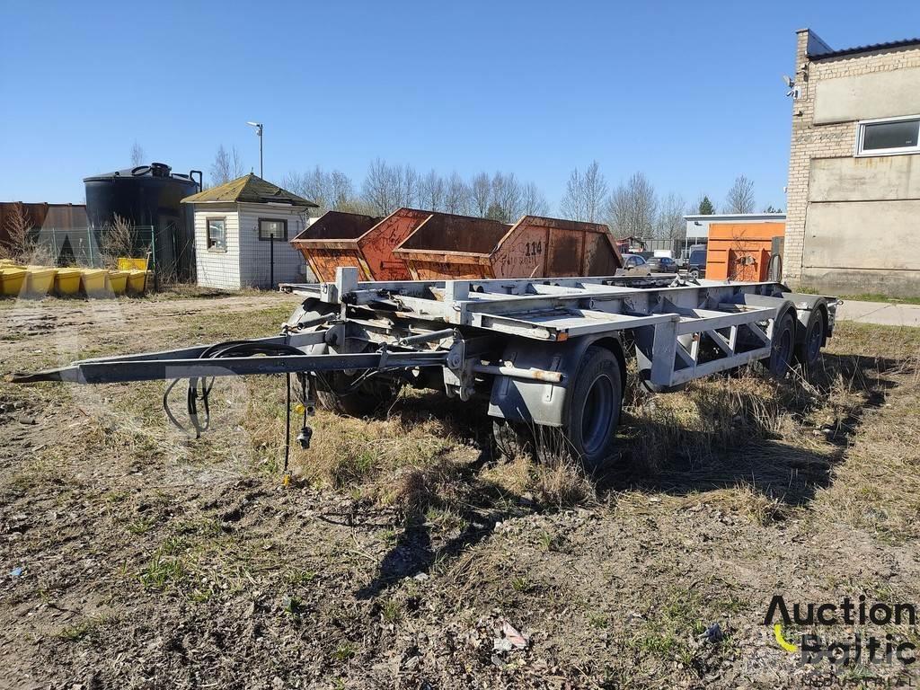 GS AC2800 Plachtové návěsy