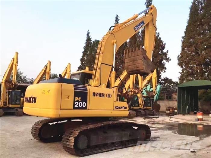 Komatsu PC 200-7 Pásová rýpadla