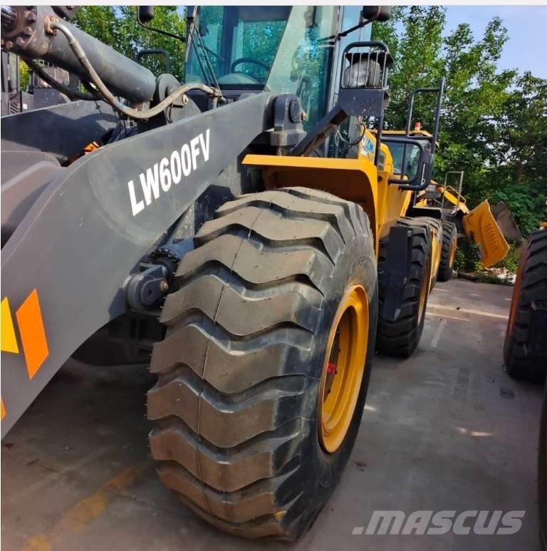 XCMG LW 600 FV Kolové nakladače