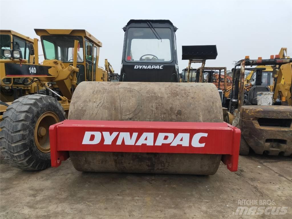 Dynapac CA 251 D Tahačové válce