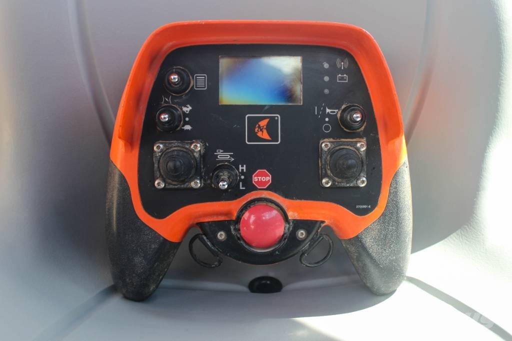 Ditch Witch JT30AT Horizontální vrtací zařízení