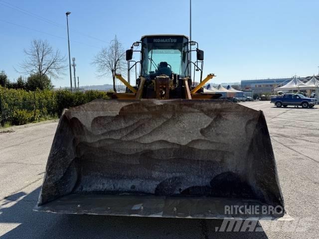 Komatsu WA 380-5H Kolové nakladače