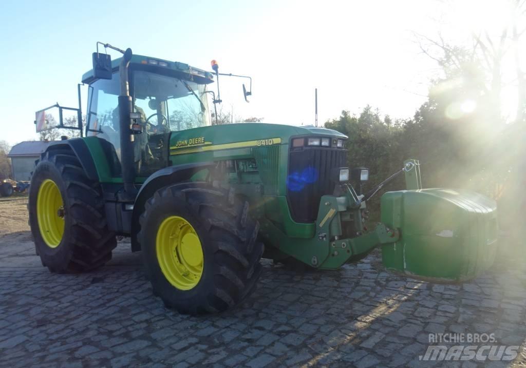 John Deere 8410 Traktory
