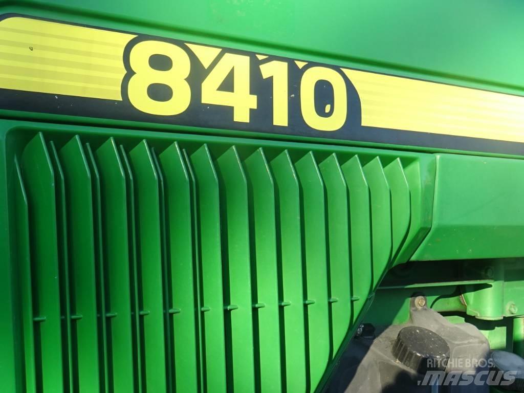 John Deere 8410 Traktory