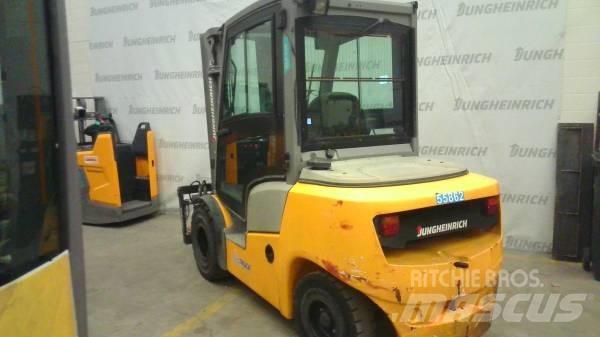 Jungheinrich DFG 430 Dieselové vozíky