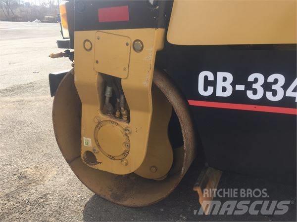 CAT CB 334 D Tandemové válce