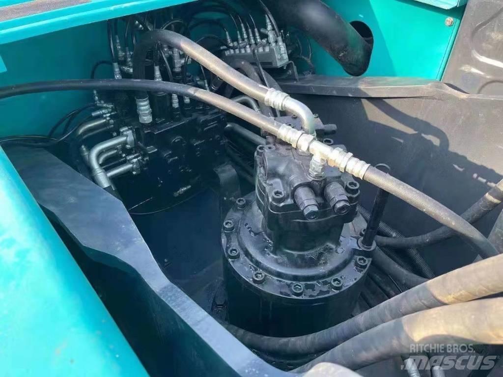 Kobelco SK 350 Pásová rýpadla