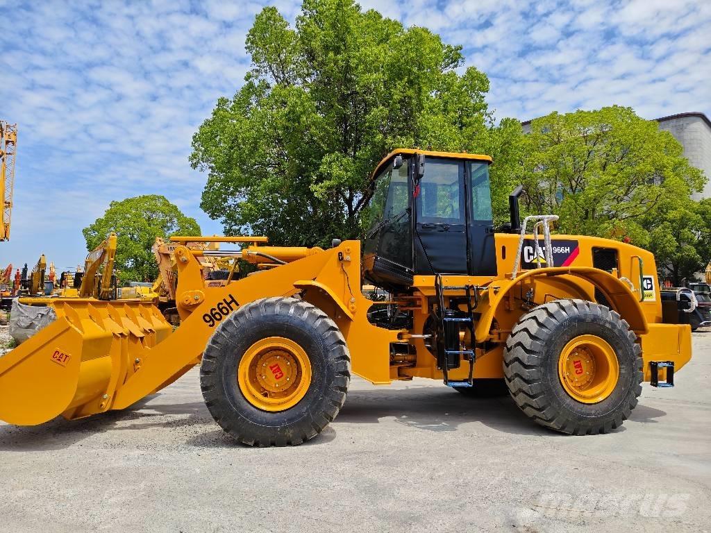 CAT 966 H Kolové nakladače