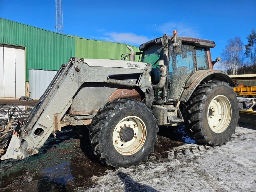 Valtra T171 Traktory