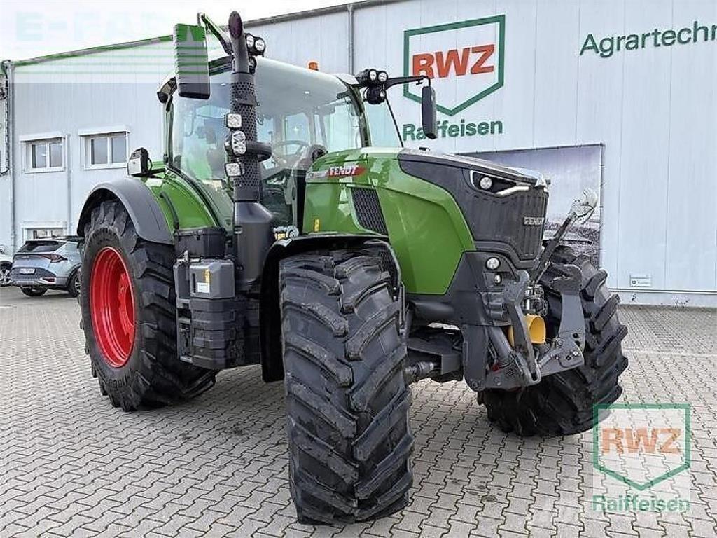 Fendt 728 vario Traktory