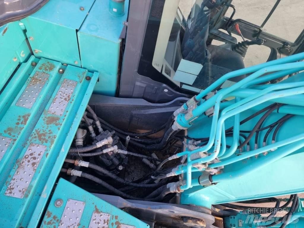 Kobelco SK 210 LC-10 Pásová rýpadla