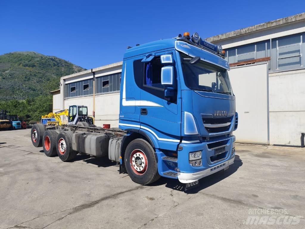 Iveco Stralis 320S50 Nákladní vozy na přepravu automobilů