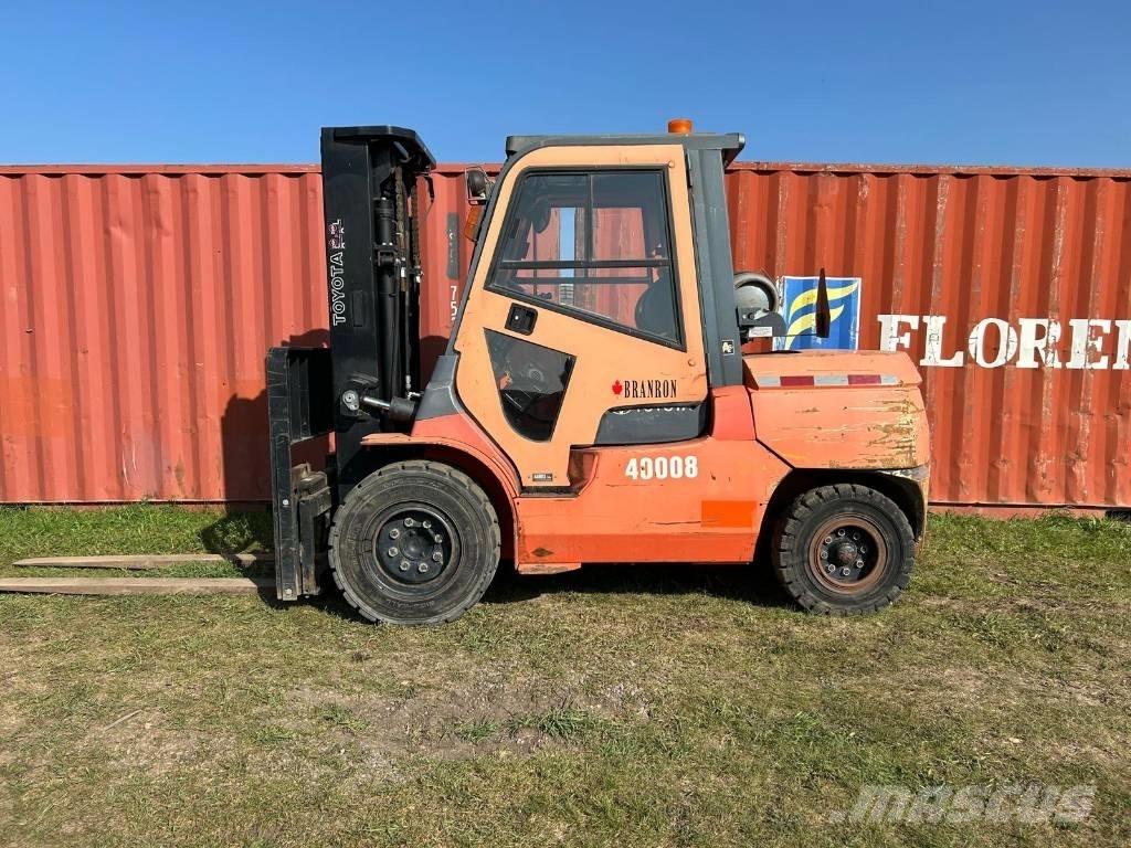 Toyota 7 FGU 45 Další
