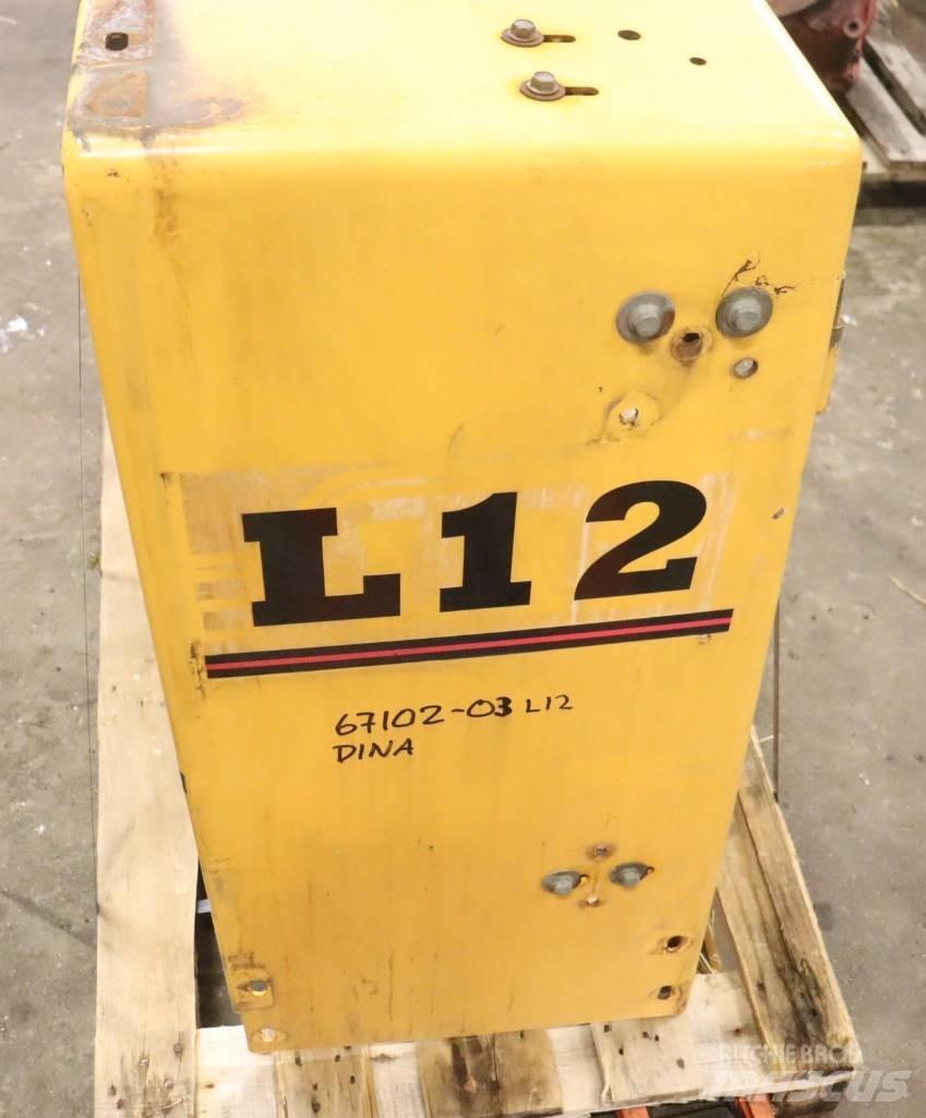Ljungby L 12 Kabiny a interiér