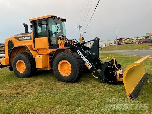 Hyundai HL940A Kolové nakladače